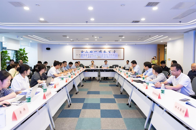 開展產(chǎn)業(yè)鏈黨建聯(lián)盟“四進(jìn)四區(qū)”活動——2024江蘇軟件產(chǎn)業(yè)政策宣貫解讀環(huán)省行走進(jìn)徐州